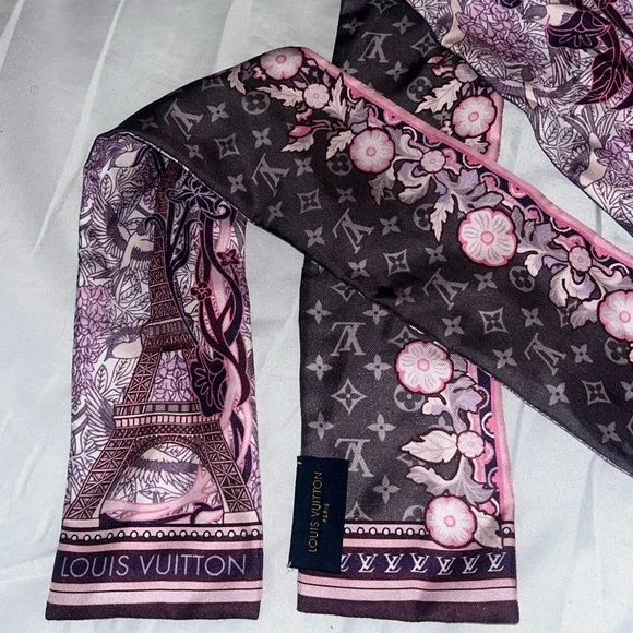 Louis Vuitton | Accessories | Authentic Louis Vuitton Silk  display picture 3